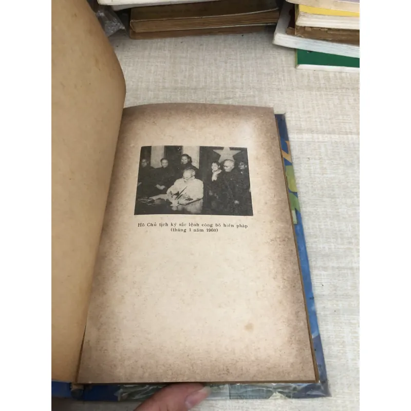 Lịch sử phong trào phụ nữ Việt Nam tập 1 1009805