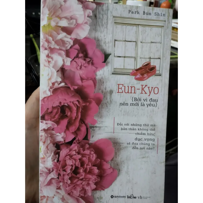 tiểu thuyết Eun-Kyo của tác giả người Hàn Quốc Park Bum Shin. 
 695764