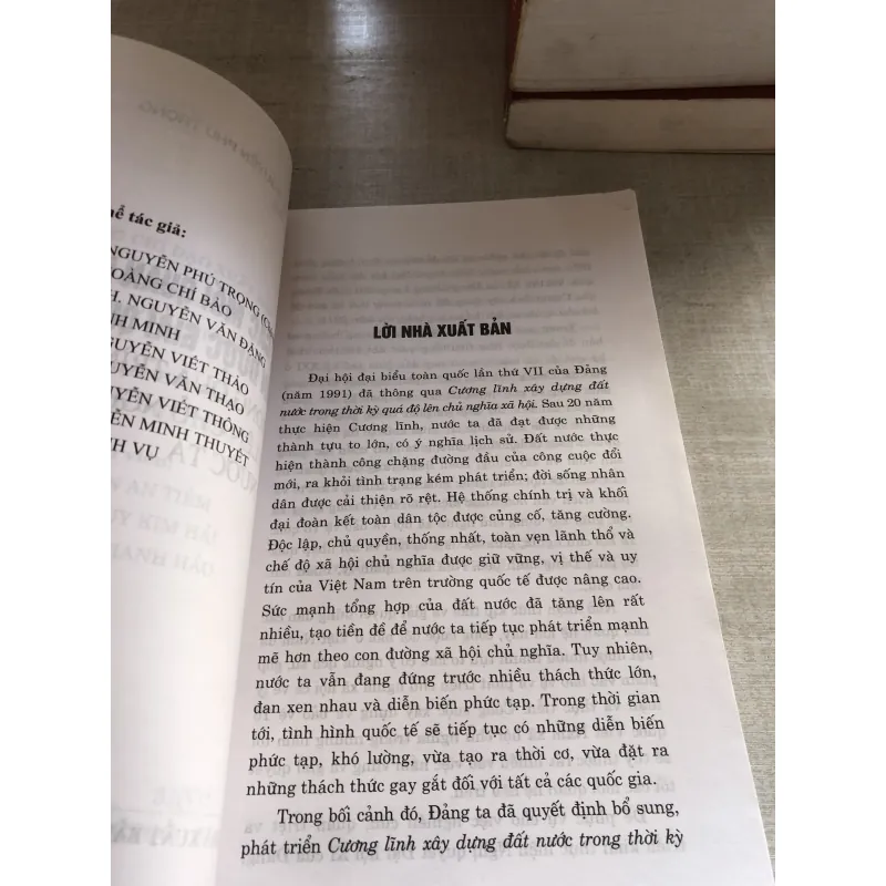 Về các mối quan hệ lớn cần được giải quyết tốt 782768