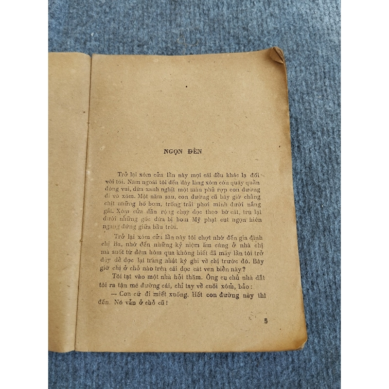 NGỌN ĐÈN - CAO DUY THẢO 548164