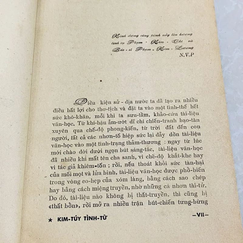 KIM TUÝ TÌNH TỪ  576905