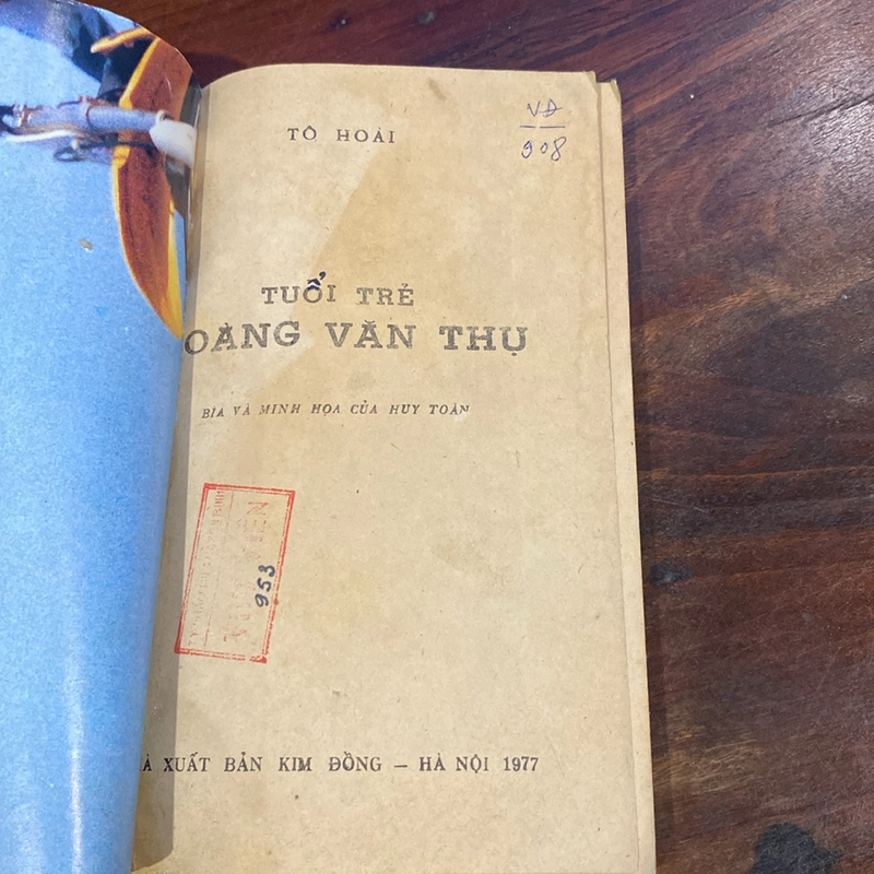 TUỔI TRẺ HOÀNG VĂN THỤ - TÔ HOÀI (XB 1977) 470909