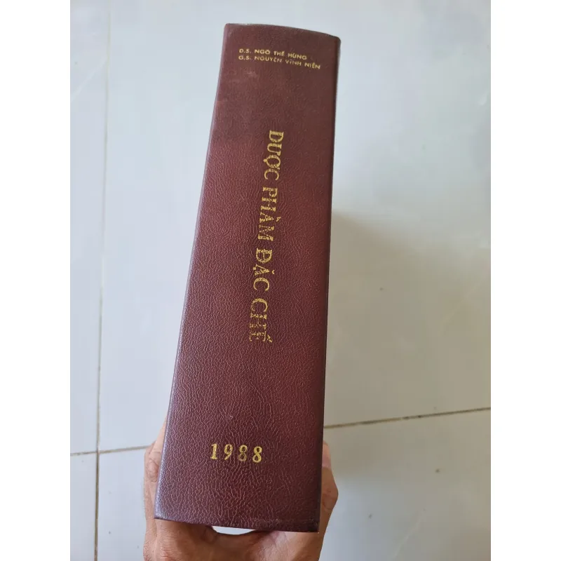 Cách sử dụng dược phẩm đặc chế trong nước và ngoài nước 1021651