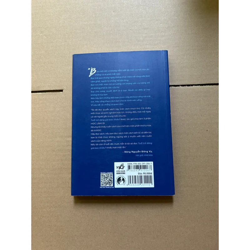 Tuổi trẻ đáng giá bao nhiêu? 958146