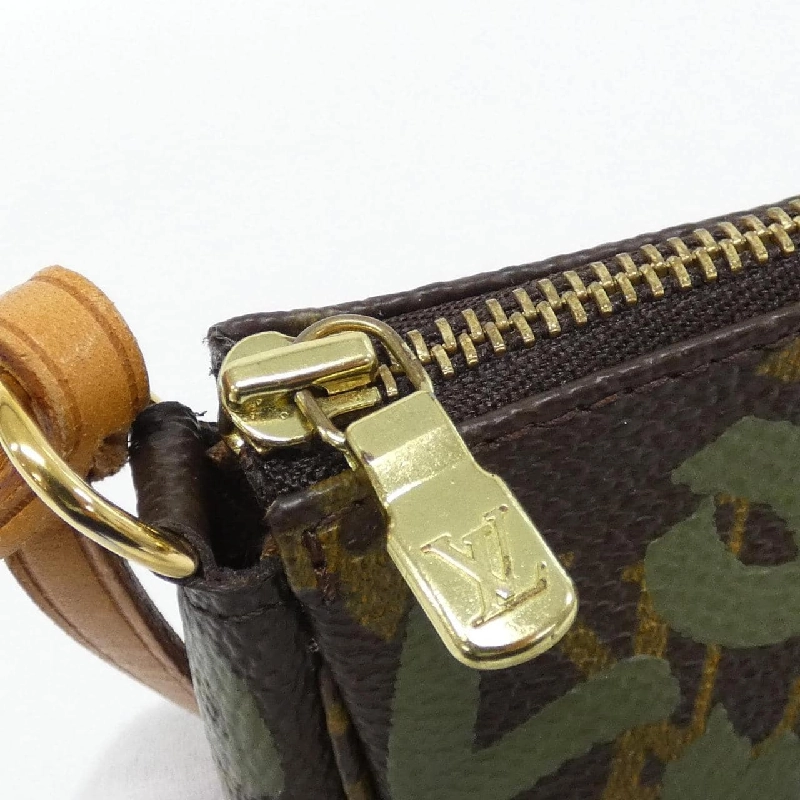 Túi đeo chéo Louis Vuitton Monogram Graffiti Pochette Accessoires M92191 - Hàng hiệu Chính hãng 806105