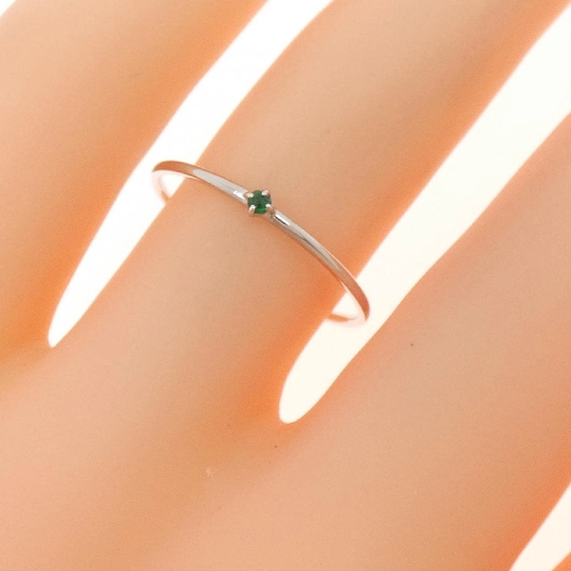 Nhẫn Ngọc Lục Bảo K10WG 668581