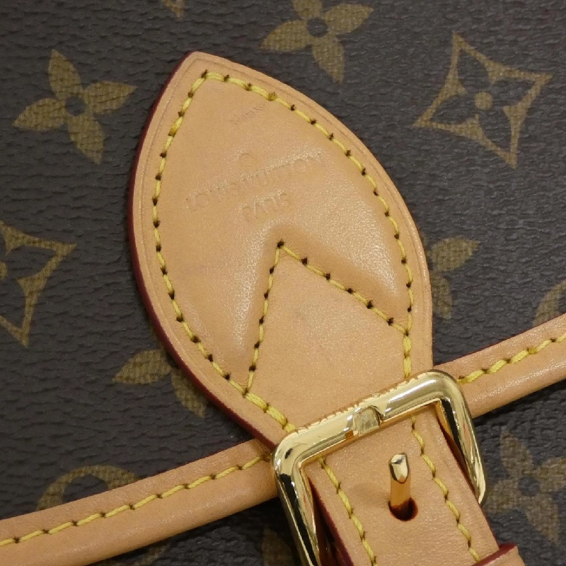 Túi xách vai Louis Vuitton Monogram Diana PM M46049 608835