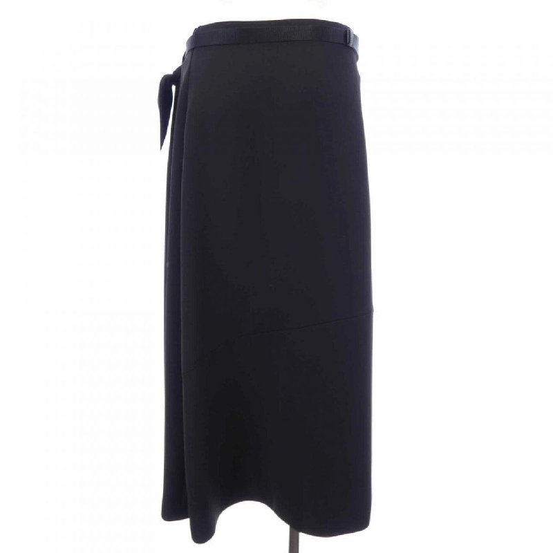 Chân váy PRADA P189PH S192 1RW9 - Hàng hiệu Chính hãng 814074