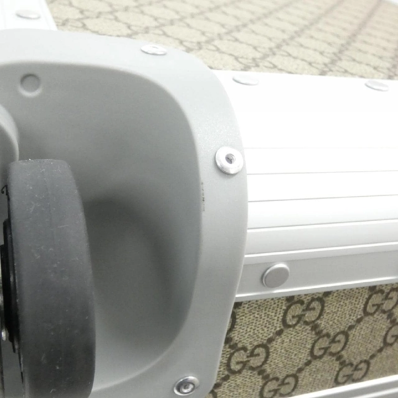 Túi xách kéo GUCCI PORTER 743841 9AACF 614311