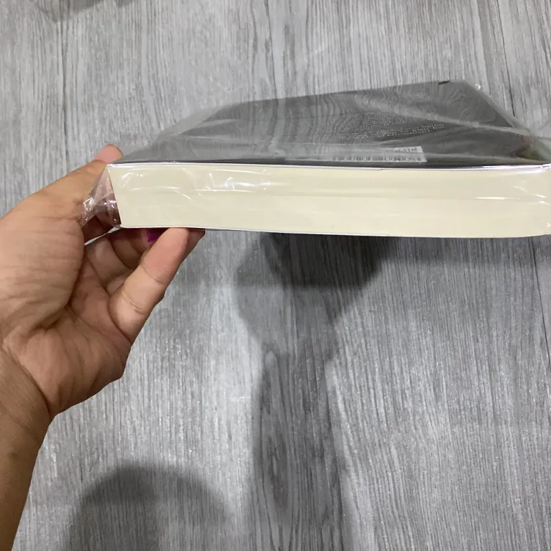Ai đó chạy cùng chúng ta - David Grossman 1044451