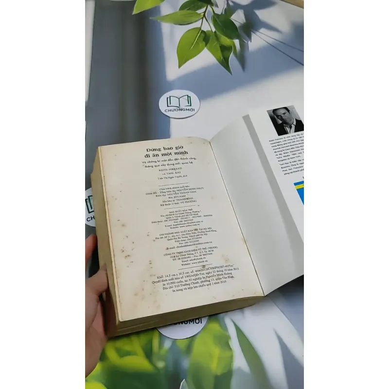 Đừng Bao Giờ Đi Ăn Một Mình 705698