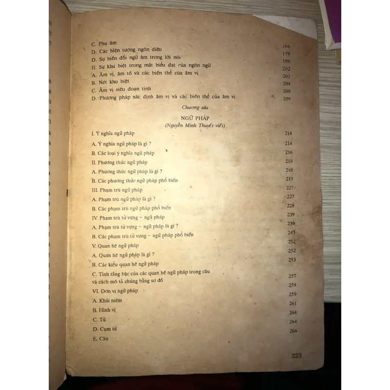 Dẫn luận ngôn ngữ học  737077