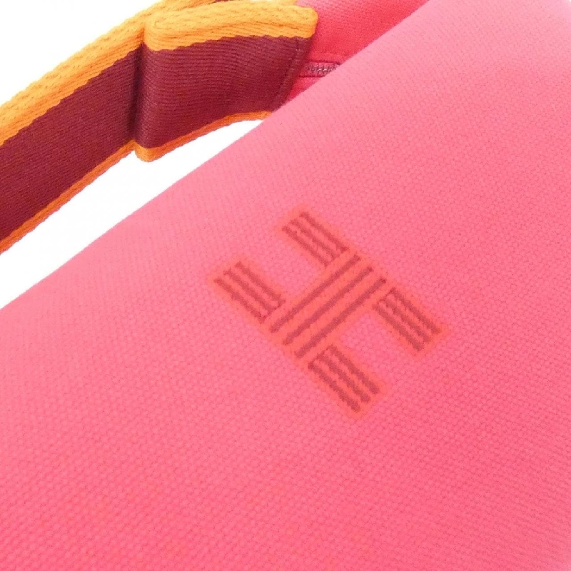 Túi xách Hermès Braid A Black PM 103222M 623198