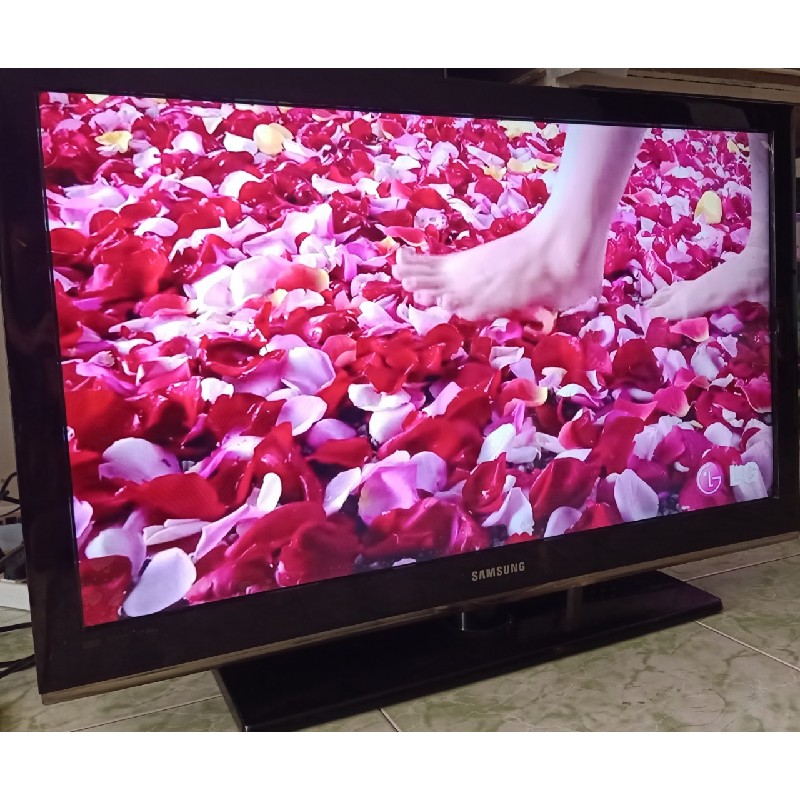 Tivi Samsung 37" Full HD + Full Phụ Kiện Cần Thanh Lý Nhanh 6572