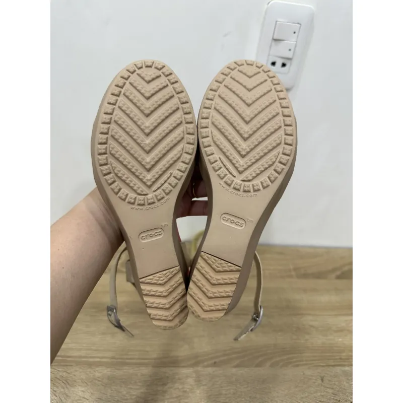Sandals xuồng crocs 2hand cao 7p size w7-37 độ mới cao hình chụp thật 989708