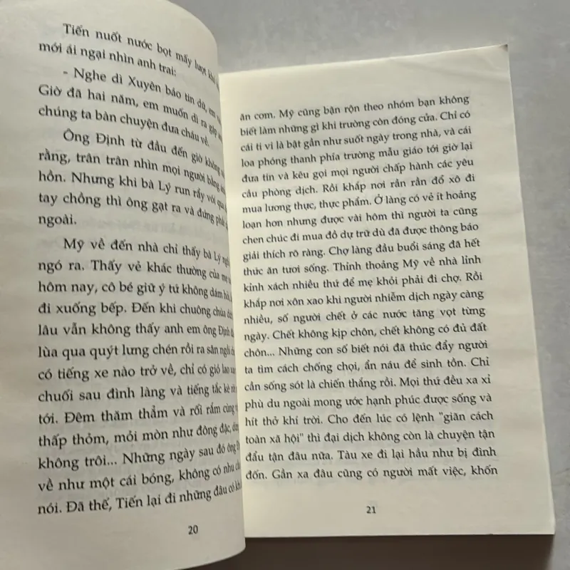 Vẫn còn nắng trên đồi - Nguyễn Thị Duyên Sanh (t01) 750568