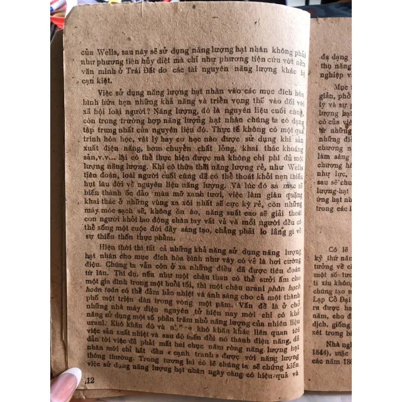 Nguyên tử hôm nay và ngày mai - John W.Gardner 1001830