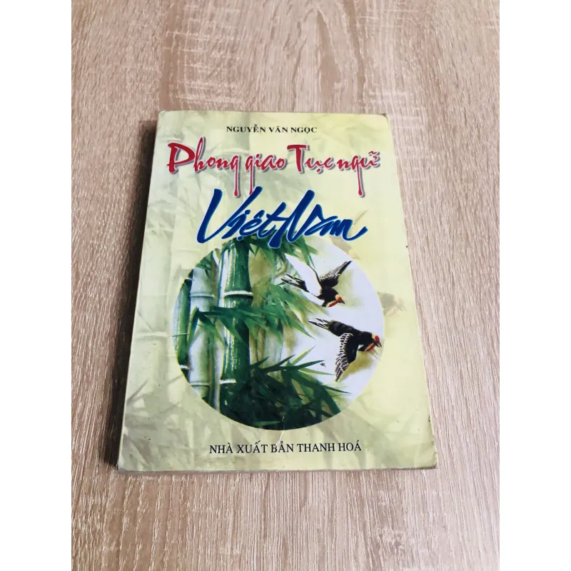 PHONG GIAO TỤC NGỮ VIỆT NAM  1006287