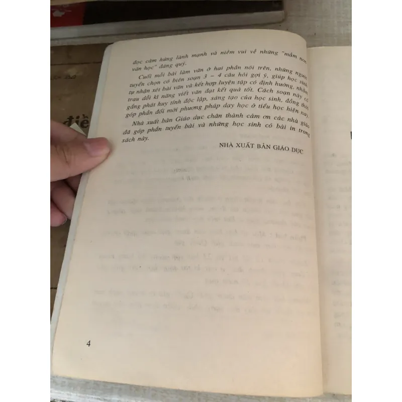 Những bài làm văn chọn lọc 995092