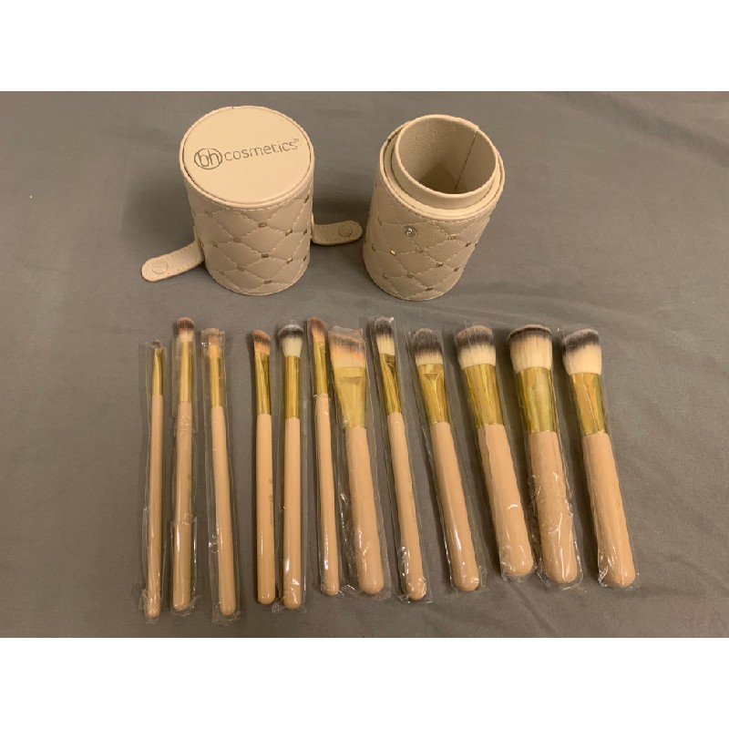 Bộ cọ trang điểm BH Cosmetics 988