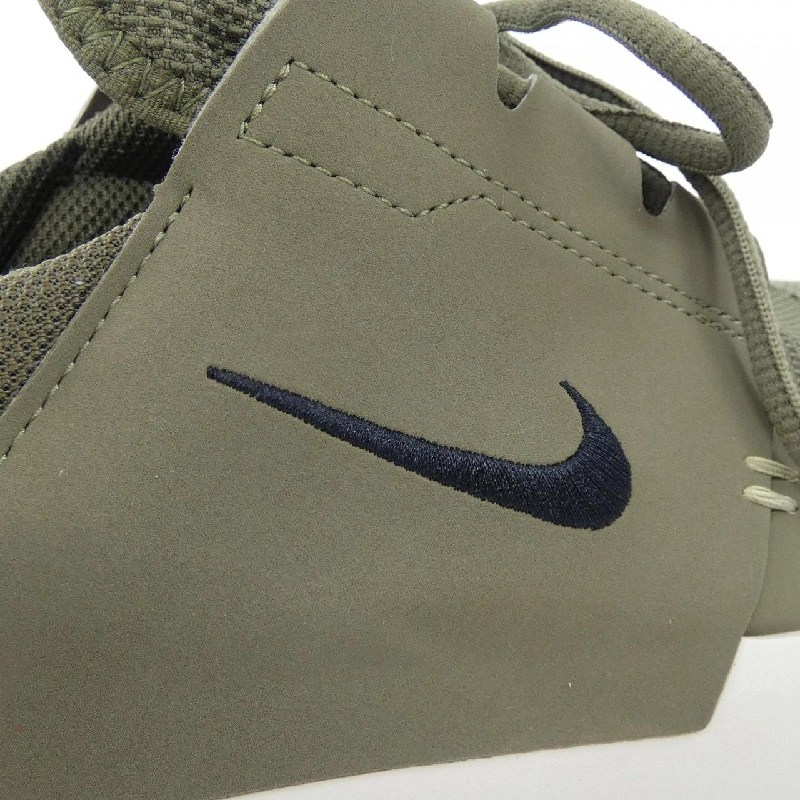 Giày thể thao NIKE 657744