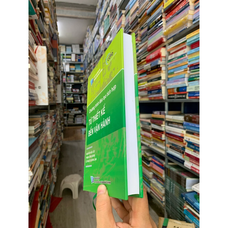 Chương trình đào tạo tích hợp từ thiết kế đến vận hành. 999 462046