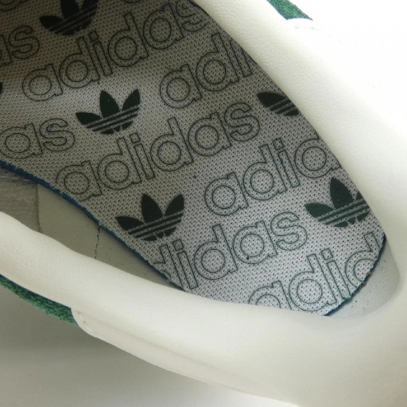 Giày thể thao ADIDAS - Hàng hiệu Authentic 906527