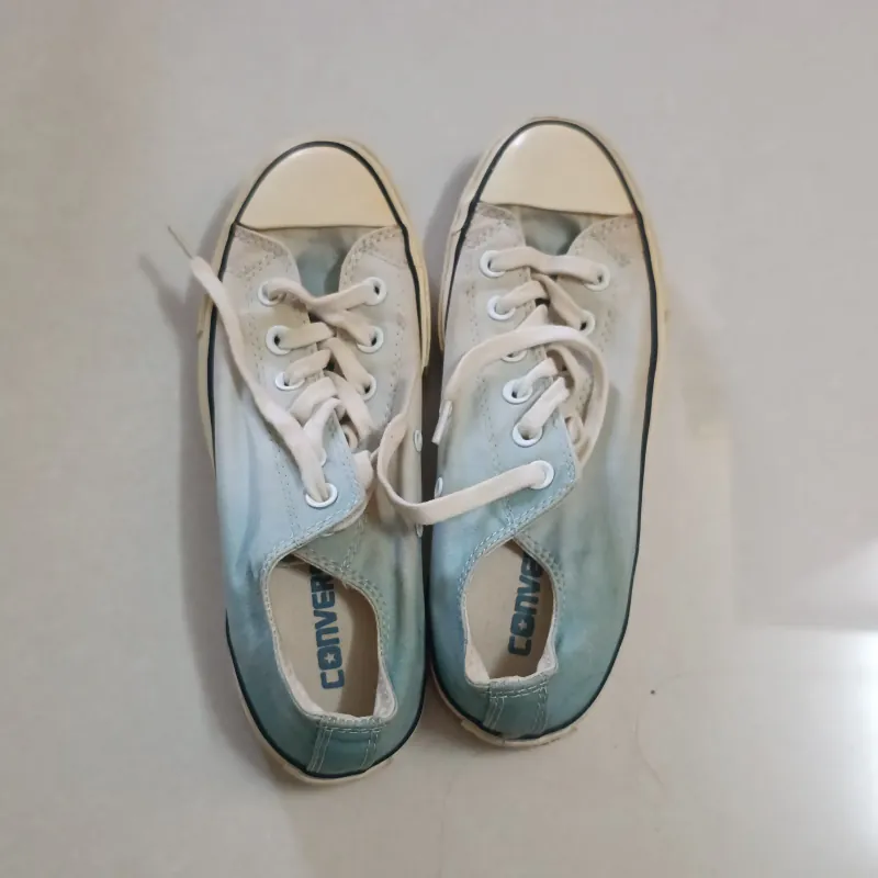 Giày converse màu xanh dương nhạt size 36-37 1031361