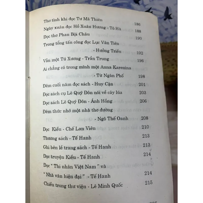 Thơ Và Danh Ngôn Về Sách 739058