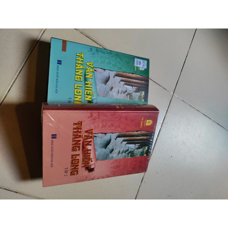 Văn hiến thăng long 2 tập ( tập 2+ tập 3) 526449