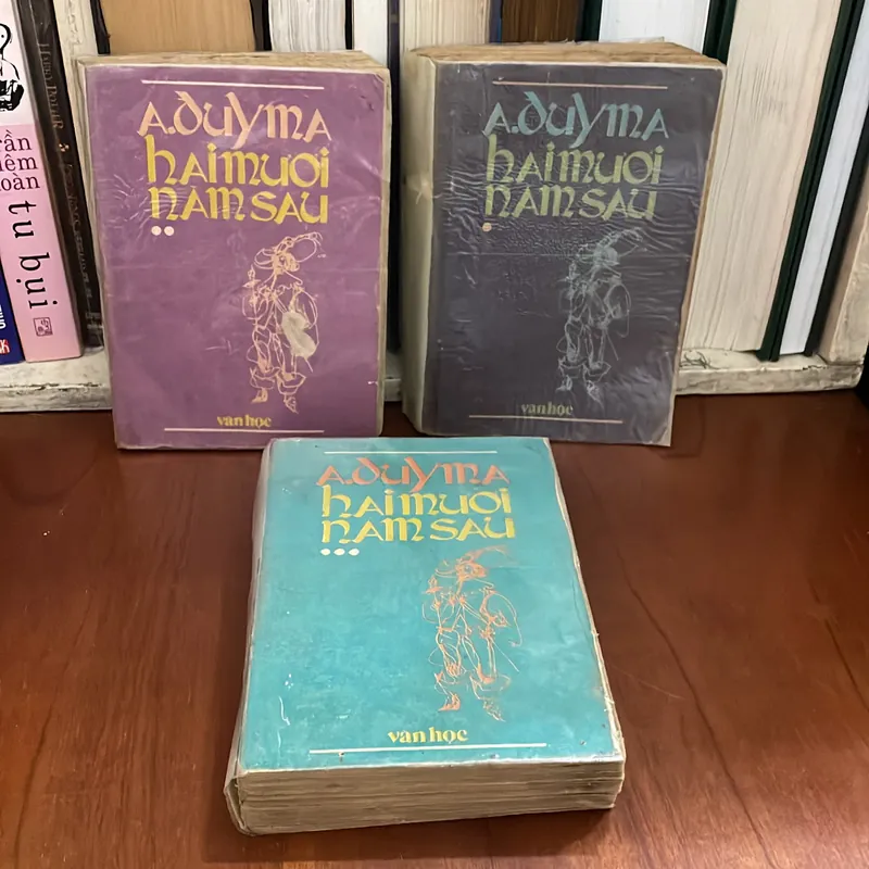 II Sách Xưa: Hai Mươi Năm Sau (Trọn Bộ 3 Cuốn) - ALÊCHXĂNG ĐUYMA - 1987 589109