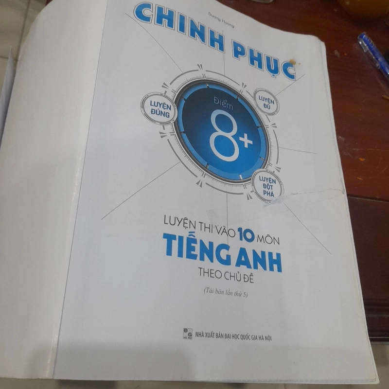 CHINH PHỤC 8+, Luyện thi vào 10 môn tiếng Anh theo chủ đề 290251