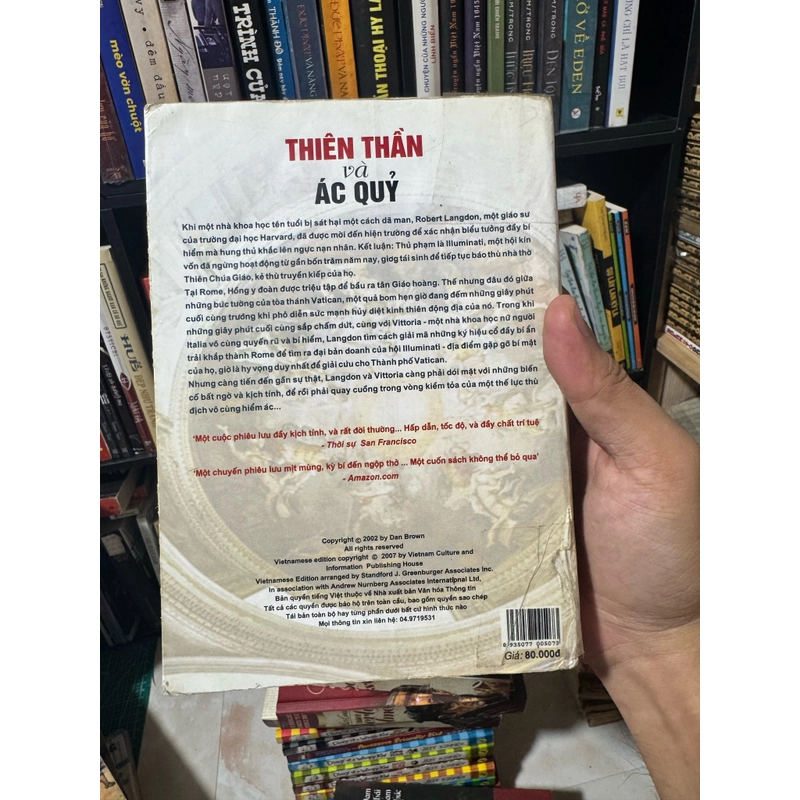 Thiên thần và ác quỷ bìa mềm 469458