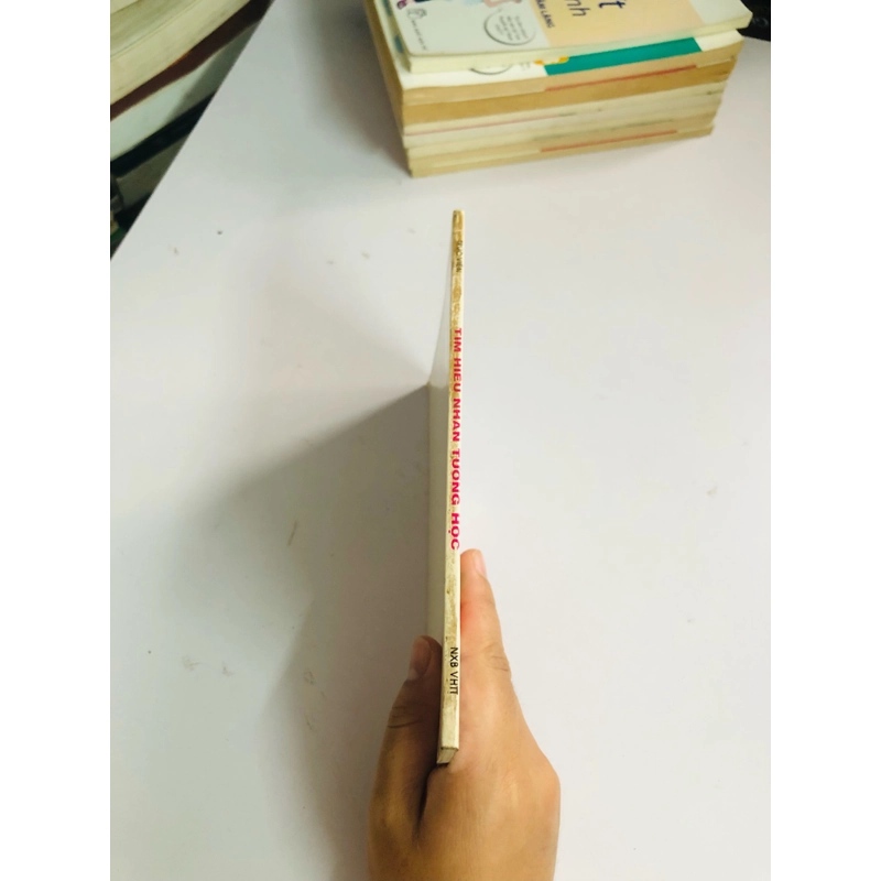 TÌM HIỂU NHÂN TƯỚNG HỌC  532186