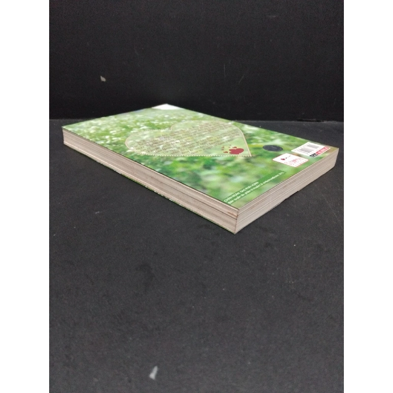 Chân ngắn, sao phải xoắn! mới 70% ố cong bìa 2012 HCM1410 Huyền Lê VĂN HỌC 917536