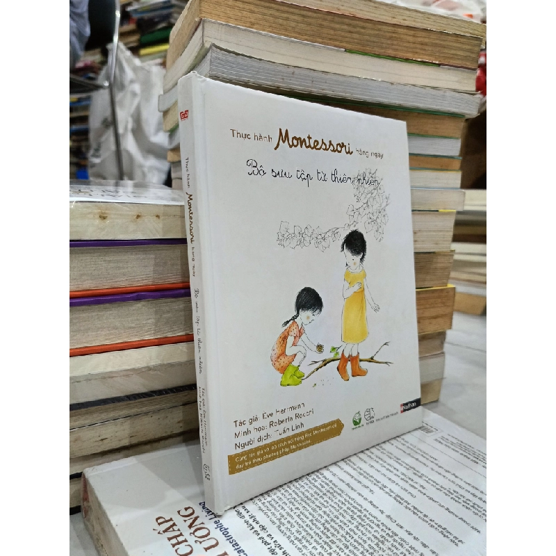 Thực hành montessori hàng ngày 474155