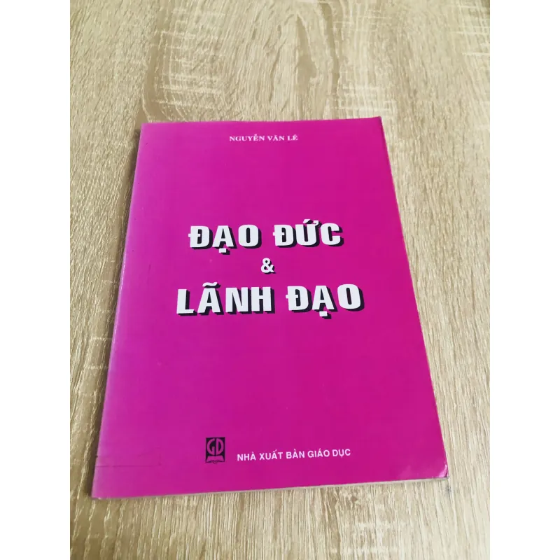 ĐẠO ĐỨC & LÃNH ĐẠO  957178