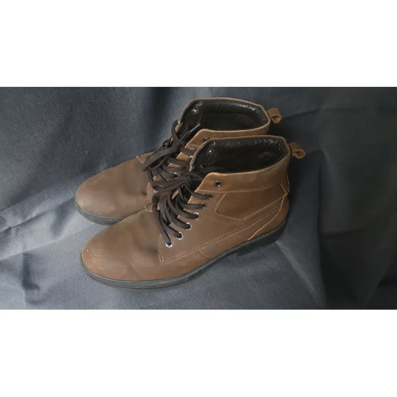 Giày Boot Da Bò Thật size 41-42 536305
