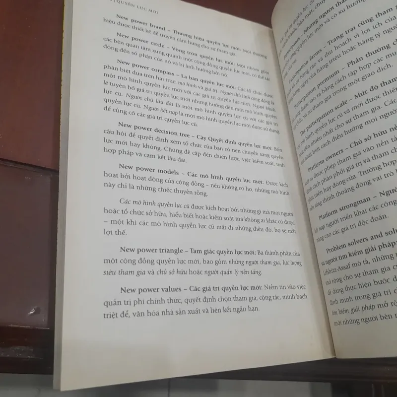 Jeremy Heimans & Henry Timms - QUYỀN LỰC MỚI, Tương lai thế giới sẽ định hình như thế nào? 731304