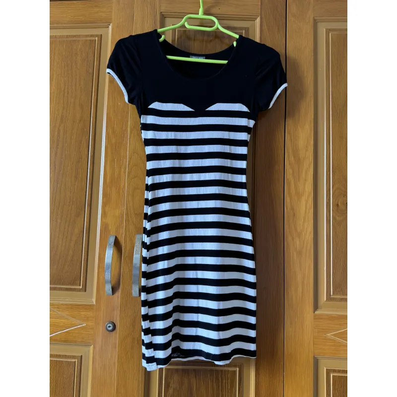 Chân váy- áo dài- đầm-áo sơ mi- áo thun- áo ống- quần jean 1019980