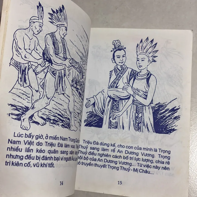 Truyện tranh lịch sử và sơ đồ địa lý Việt Nam 778622