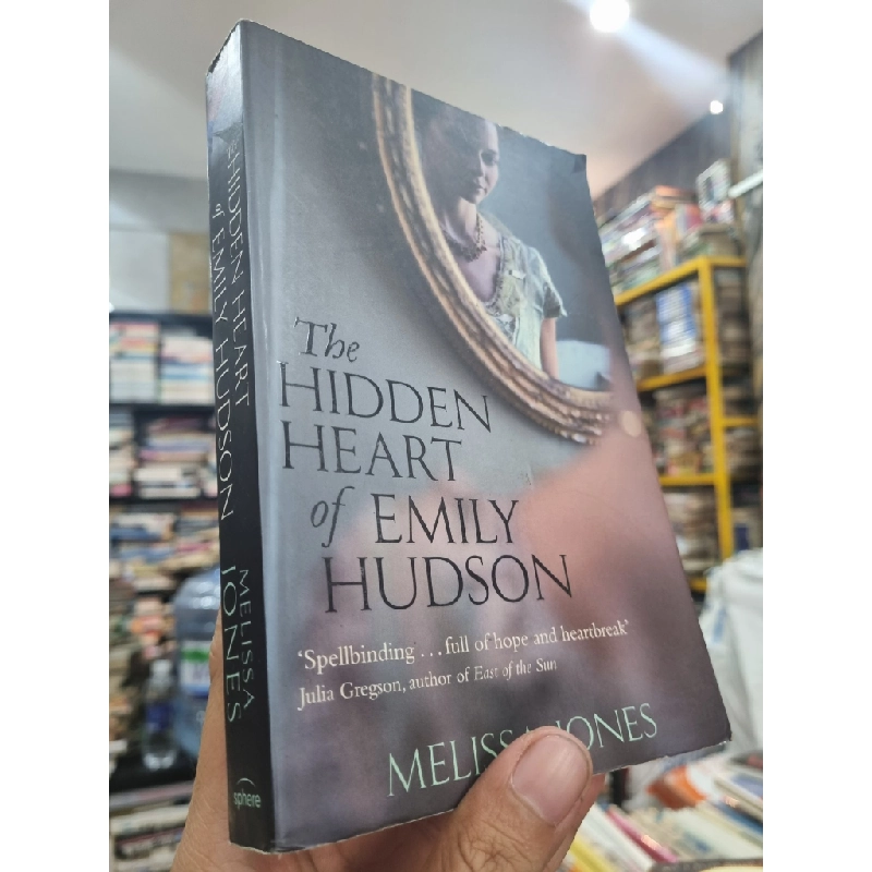 THE HIDDEN HEART OF EMILY HUDSON - Melissa Jones 141971