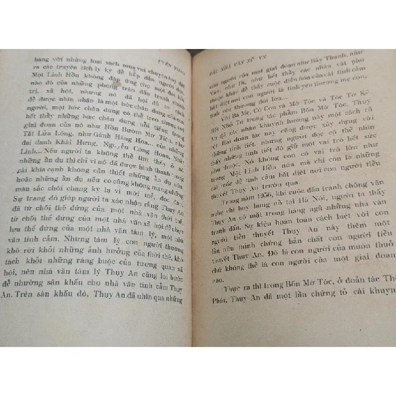Các nhà văn nữ việt nam - Uyên Thao 604390