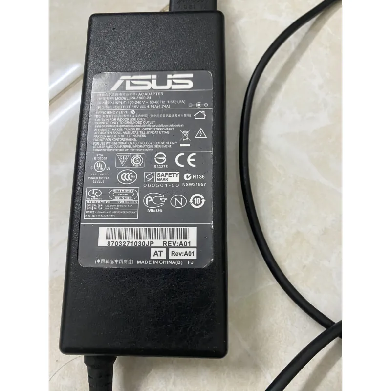 dây sạc laptop 800027