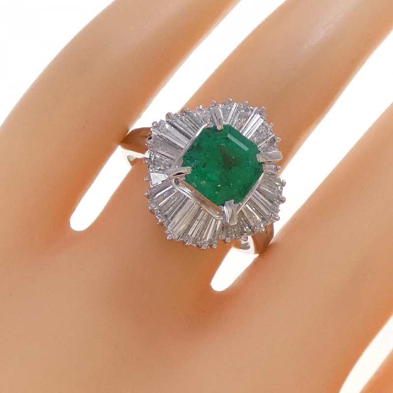 Nhẫn Ngọc Lục Bảo PM900 2.10CT - Hàng hiệu Chính hãng 848993