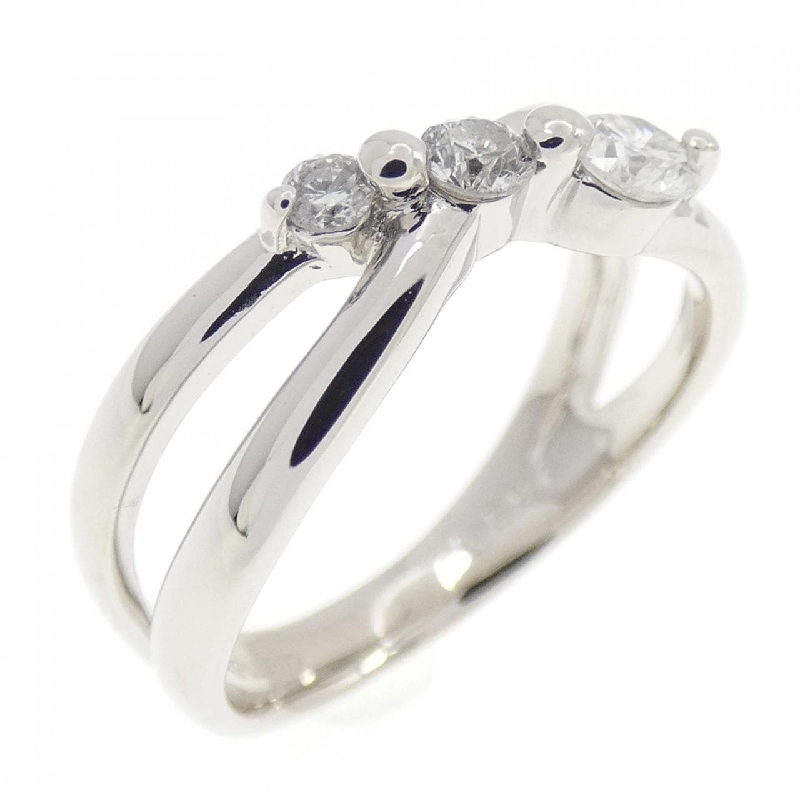 Nhẫn kim cương ba viên PT900 0.50CT 669624