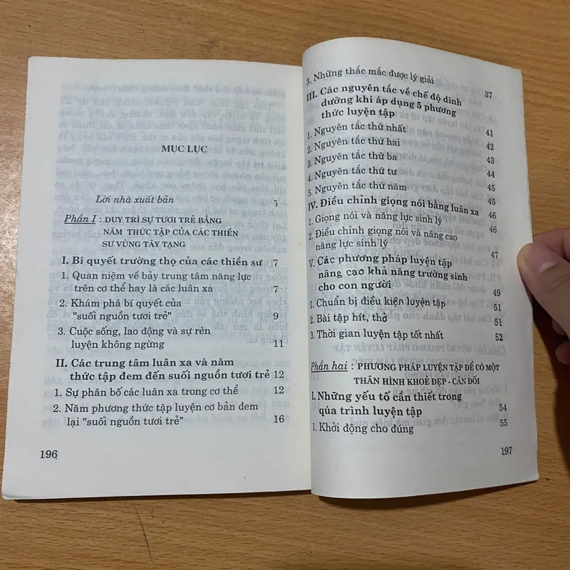 Giữ Mãi Tuổi Thanh Xuân Sức Khỏe Và Vẻ Đẹp ( Sách về bài suối nguồn tuổi trẻ ) #HATRA 589794