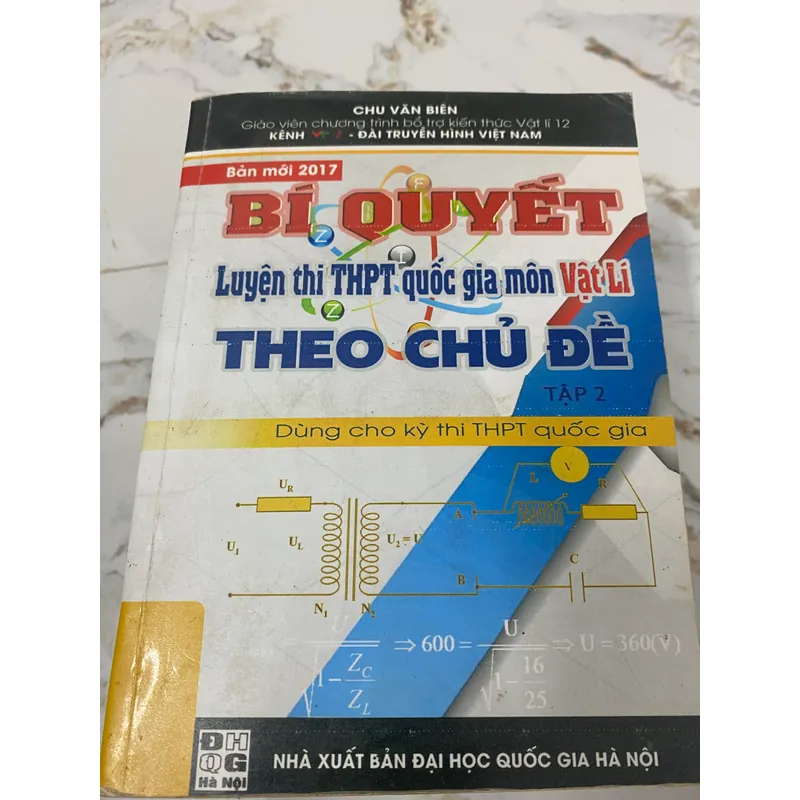 Bí quyết luyện thi THPT QG Vật Lí theo chủ đề - Tập 2 692610