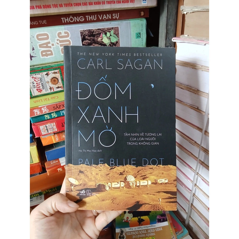 Đốm Xanh Mờ- Carl Sagan 501440
