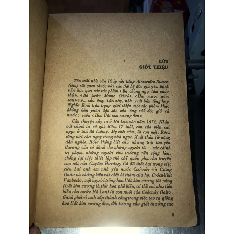 Hoa uất kim cương đen - Alếch xăng duyma 799771